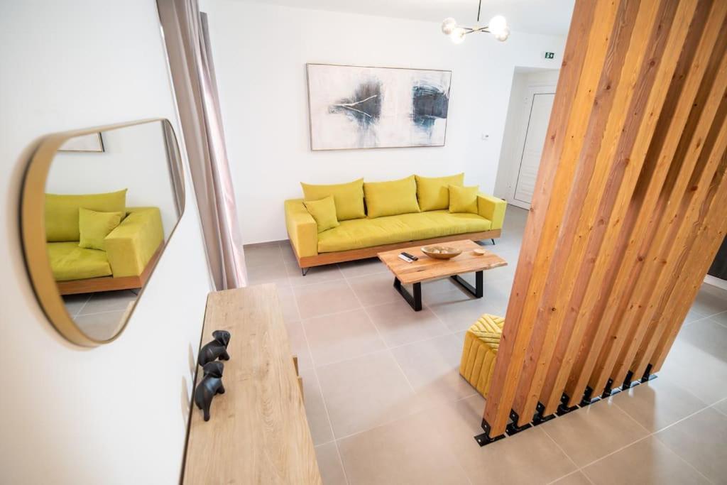 *Oasis* Best View Jacuzzi New Central Apartment Volos Exterior foto